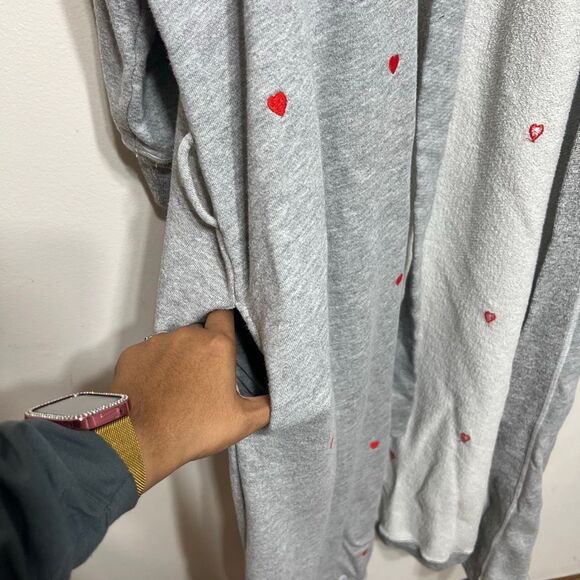 The Great Sleep Gray Robe with Red Hearts size 2/3 - Picture 5 of 10
